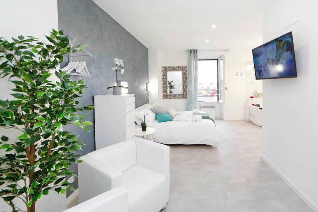 White Panoramic Jacuzzi Suite Trastevere - Top Collection Roma Exterior foto